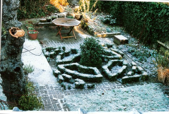 knot garden 1991-2 1